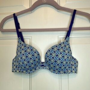 Victoria's Secret Blue Patterned Perfect Shape Bra Sz 32B Id# 36007582